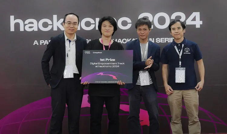 Giải Nhất Angelhack hackhcmc Digital Empowerment 2024