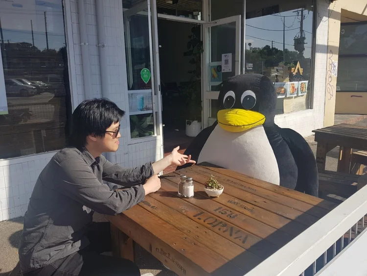 Linux Users Victoria (LUV) - Linh vật Tux